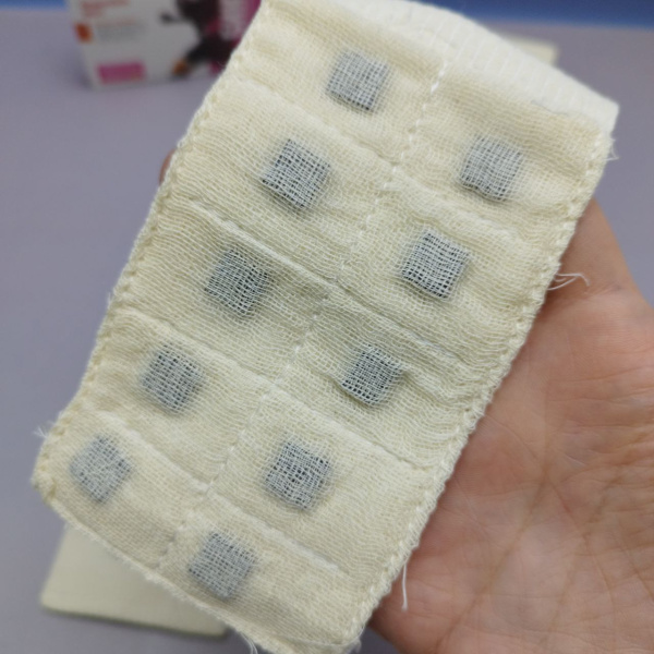 Повязка эластичная с магнитами Protection Gear / Бинт фиксирующий магнитоэластичный